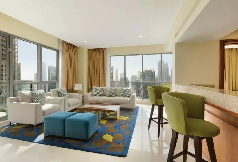 آپارتمان پرمیوم 1 خوابه با چشم‌انداز, Ramada By Wyndham Downtown Dubai