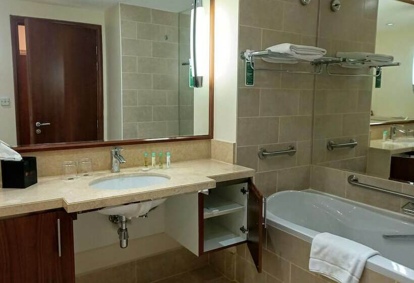 آپارتمان 1 خوابه با چشم‌انداز, Ramada By Wyndham Downtown Dubai