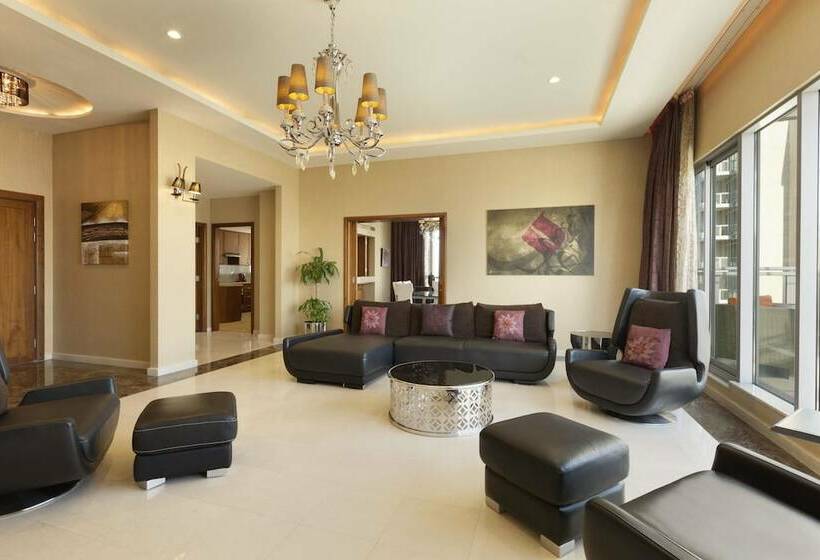 1 Bedroom Penthouse Apartment, Ramada By Wyndham Downtown Dubai