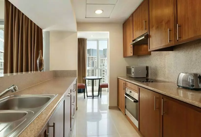اتاق استاندارد تودرتو, Ramada By Wyndham Downtown Dubai