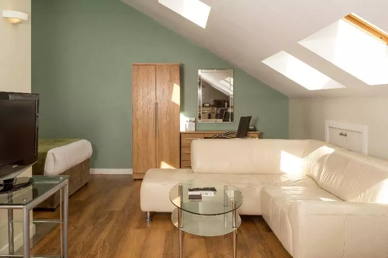 Standard-studio, Roomzzz Leeds Headingley