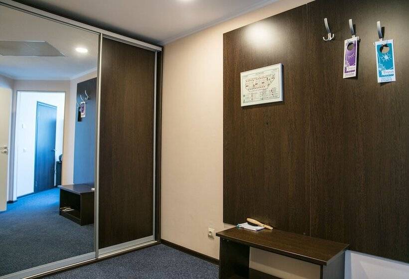 סוויטה, Topos Congress