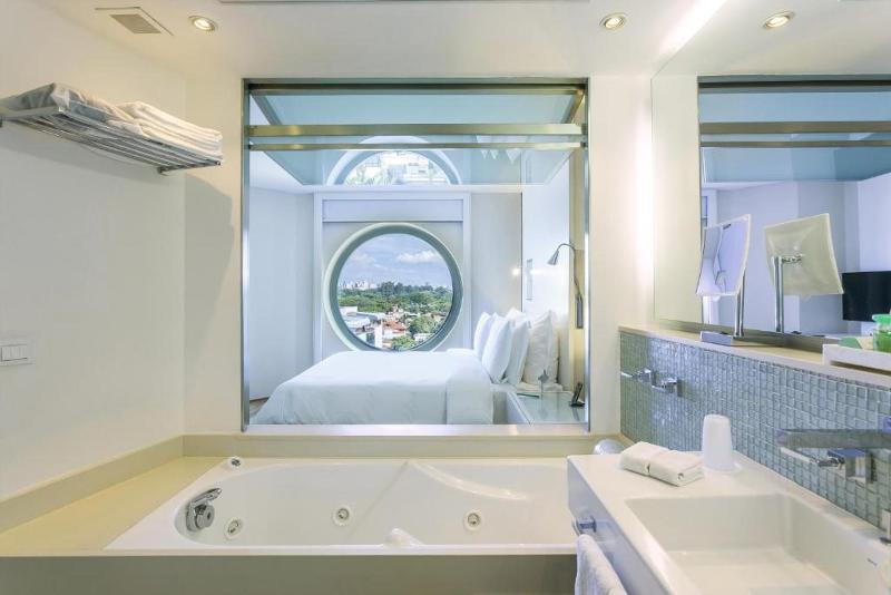 اتاق لوکس, Unique