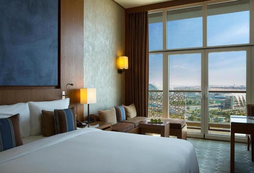 Club Room King Bed, Yas Island Rotana Abu Dhabi