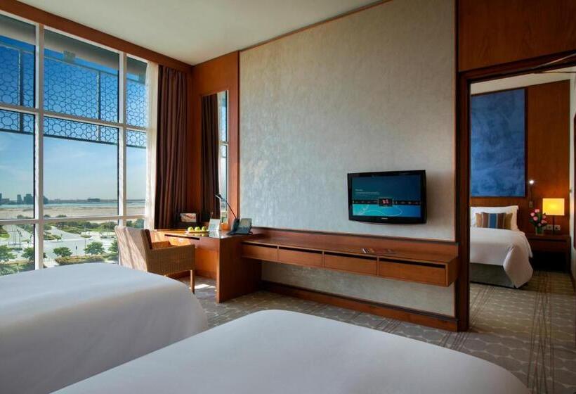 سوئیت 2 خوابه, Yas Island Rotana Abu Dhabi
