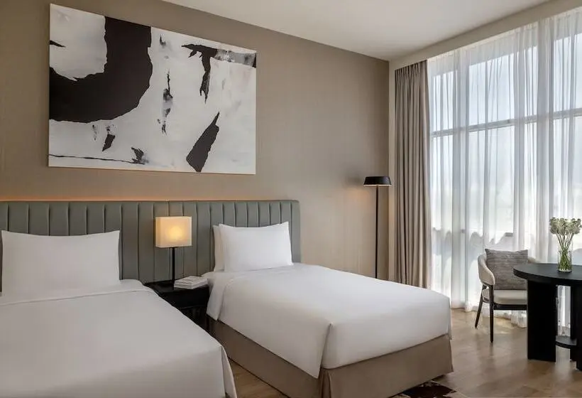 2 Bedroom Suite Pool View, Yas Plaza Marina