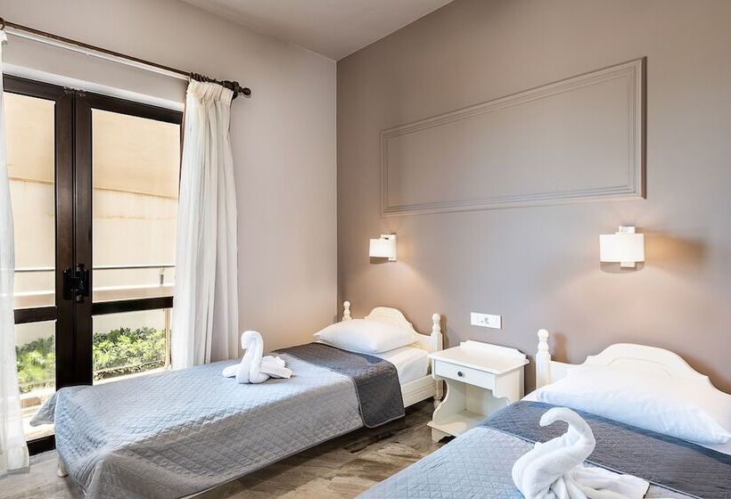 스탠다드 스튜디오, Koukouras