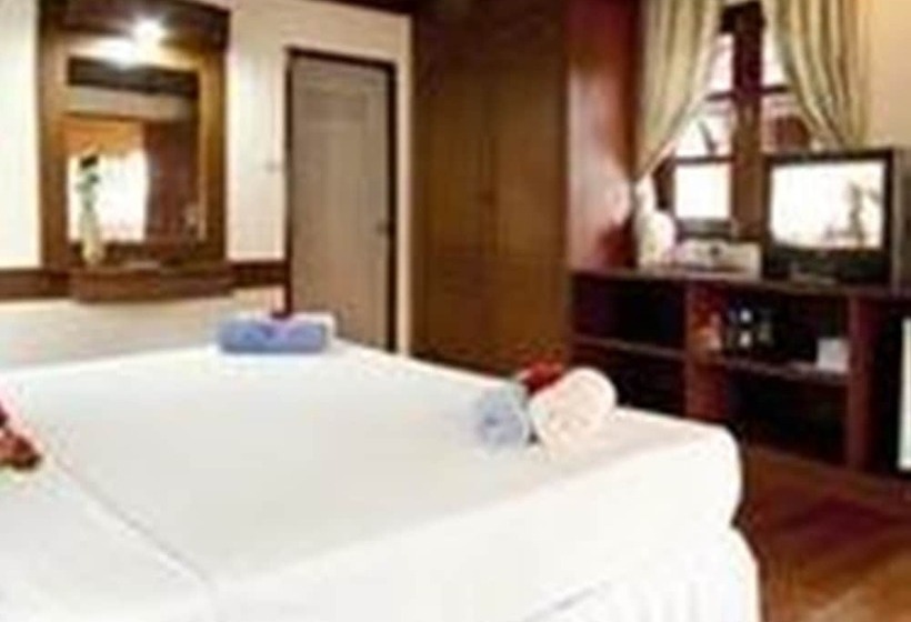 デラックスキャビン, Long Bay Resort