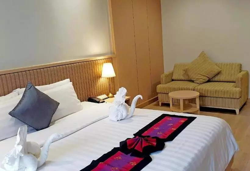 Standard-huone Allasnäkymä, Estella Phuket Mai Khao Beach Resort