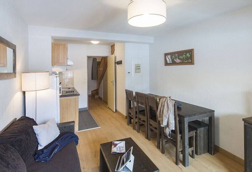 带两个卧室的复式公寓, Vacanceole Les Jardins De Balnea