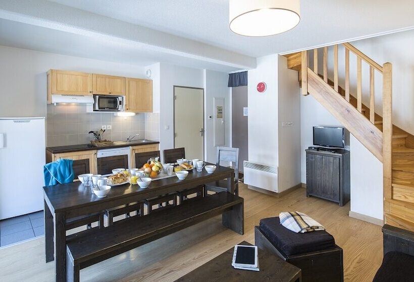 3 Bedroom Duplex Apartment, Vacanceole  Les Jardins De Balnea