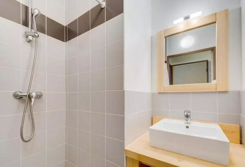 3 Bedroom Duplex Apartment, Vacanceole  Les Jardins De Balnea