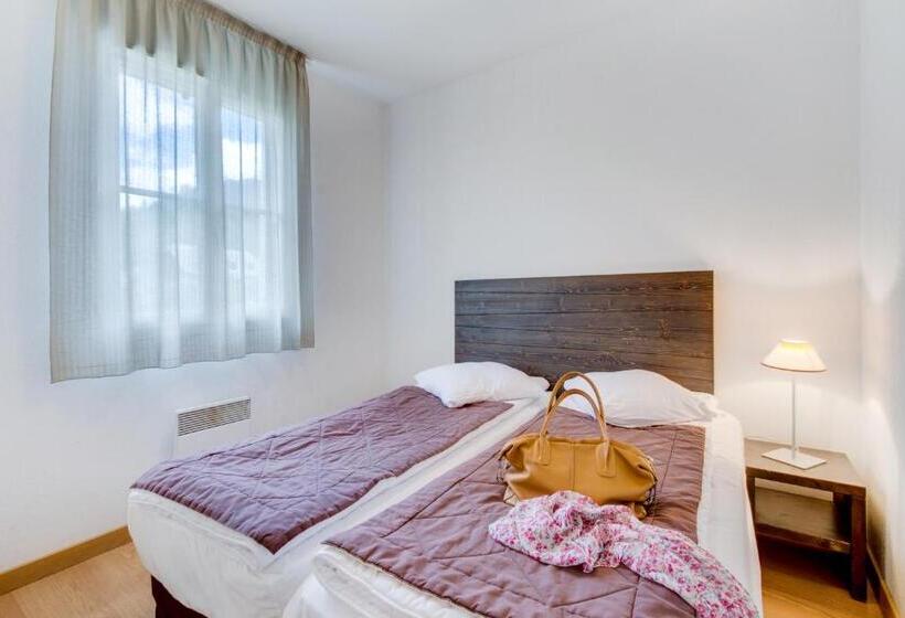 共用房间的床, Vacanceole Les Jardins De Balnea