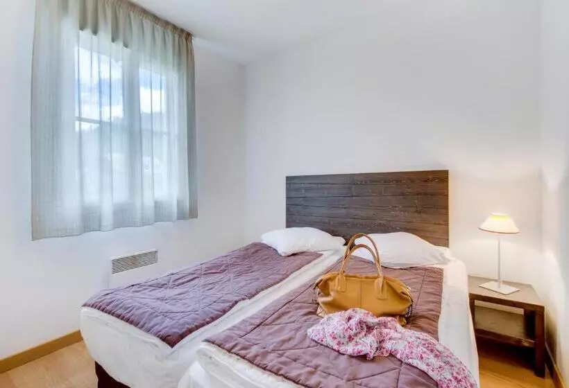 تختخواب در اتاق مشترک, Vacanceole  Les Jardins De Balnea