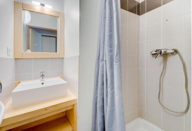 共用房间的床, Vacanceole Les Jardins De Balnea