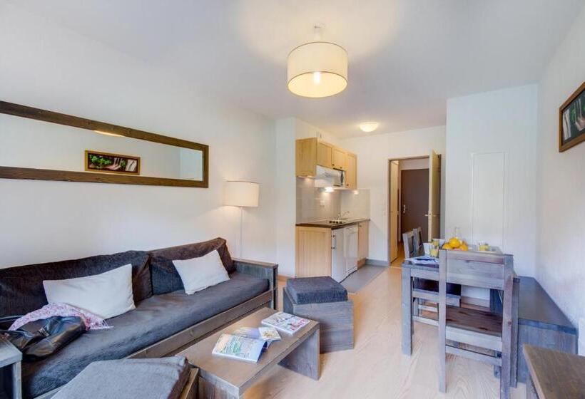 共用房间的床, Vacanceole Les Jardins De Balnea