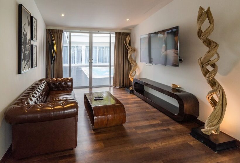 شقة ديلوكس غرفتين نوم مطلة على البحر, Zara Beach Resort Koh Samui