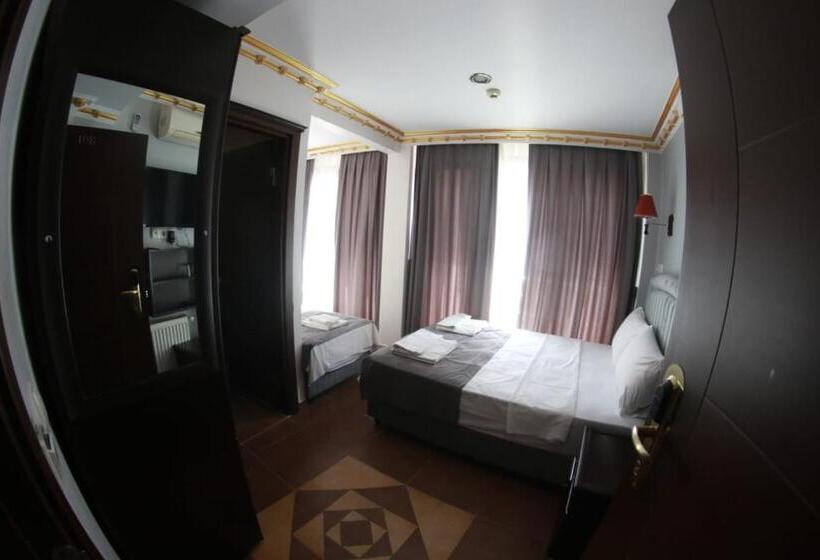 Üç Kişilik Standart Oda, Ares