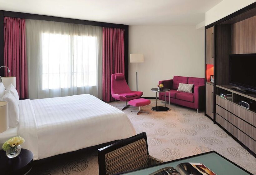 Номер Superior, Avani Deira Dubai