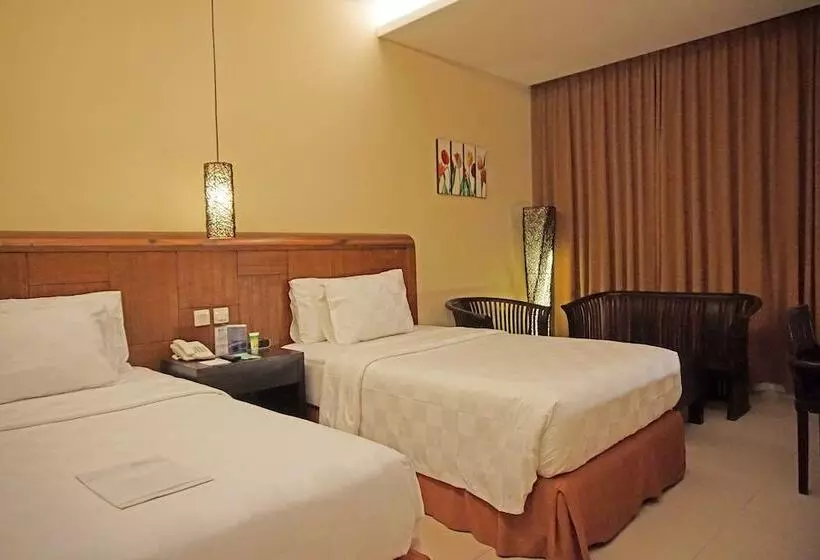 プールの見えるデラックスルーム, Best Western Resort Kuta
