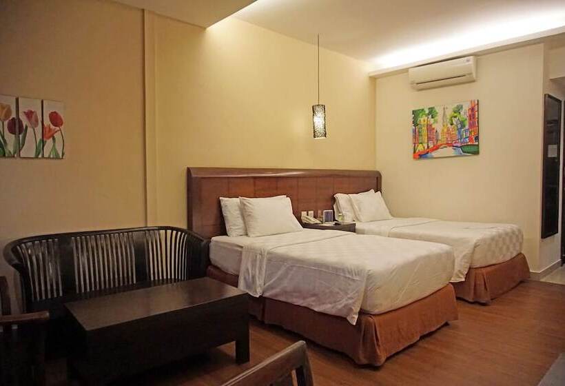 غرفة ديلوكس مطلة على حمام السباحة, Best Western Resort Kuta