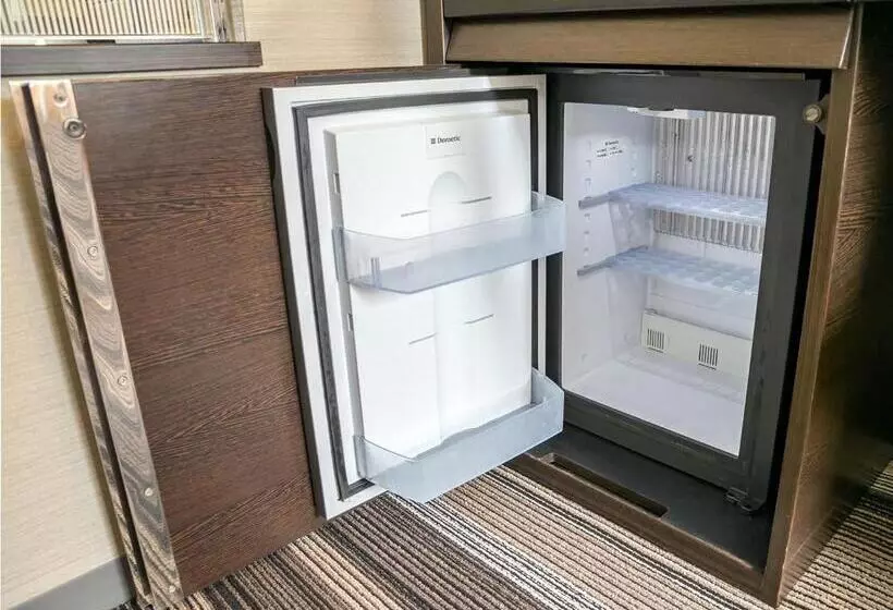 اتاق لوکس سه تخته, Brighton City Osaka Kitahama