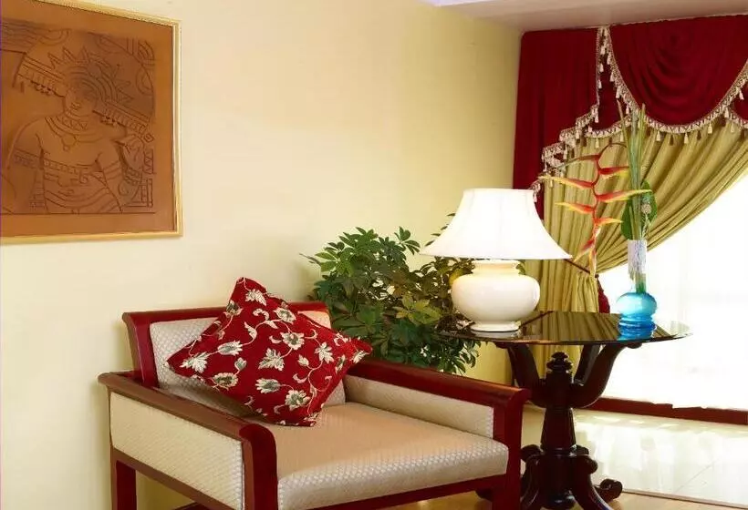 スイート, Classic Sarovar Portico Trivandrum