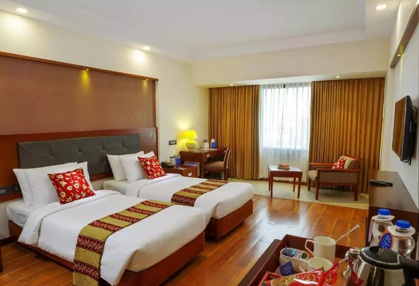 クラブルーム, Classic Sarovar Portico Trivandrum