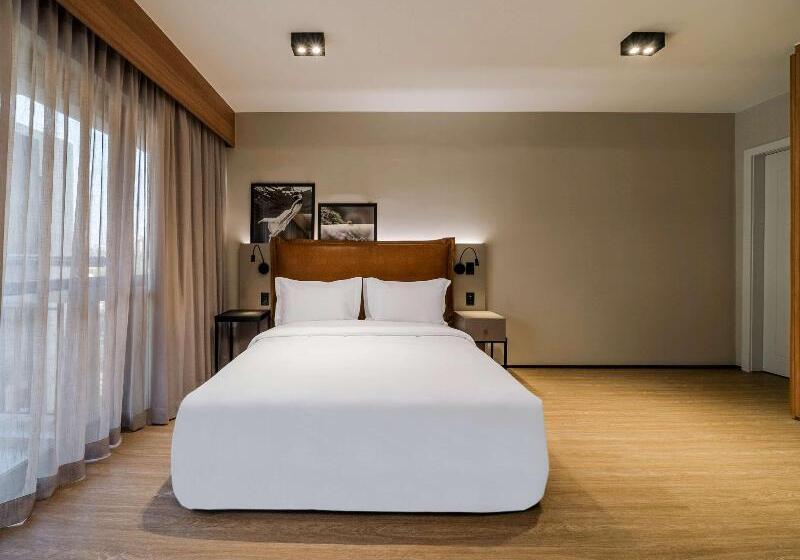 キングサイズベッドのエクゼクティブルーム, Grand Mercure Sp Itaim Bibi