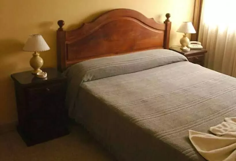 اتاق استاندارد, Guemes Hotel & Spa