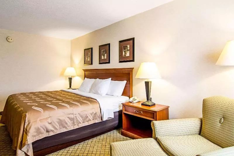 Sviitti King-vuode, Holiday Inn Express & Suites Dallas   Duncanville, An Ihg