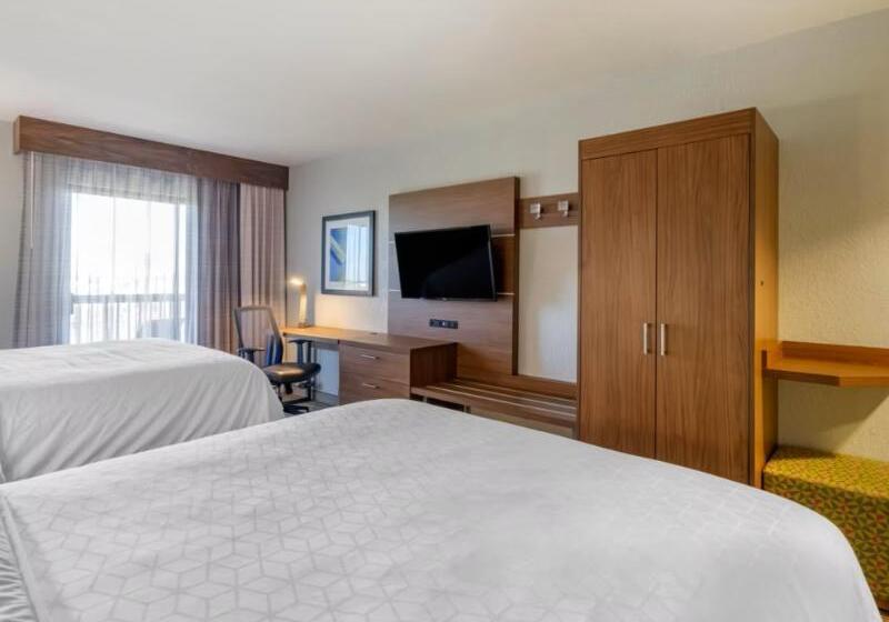 스탠다드 룸 킹사이즈 침대, Holiday Inn Express Hotel & Suites Fort Worth Downtown, An Ihg