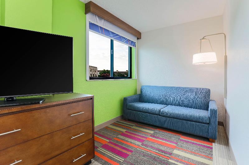 Suite Adaptada per a persones amb mobilitat reduïda, Holiday Inn Express Hotel & Suites Fort Worth Downtown, An Ihg
