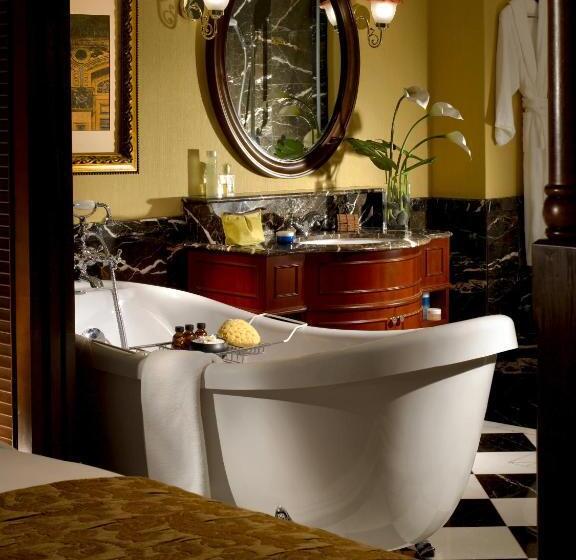 اتاق لوکس, The Majestic Malacca Hotel   Small Luxury Hotels Of The World