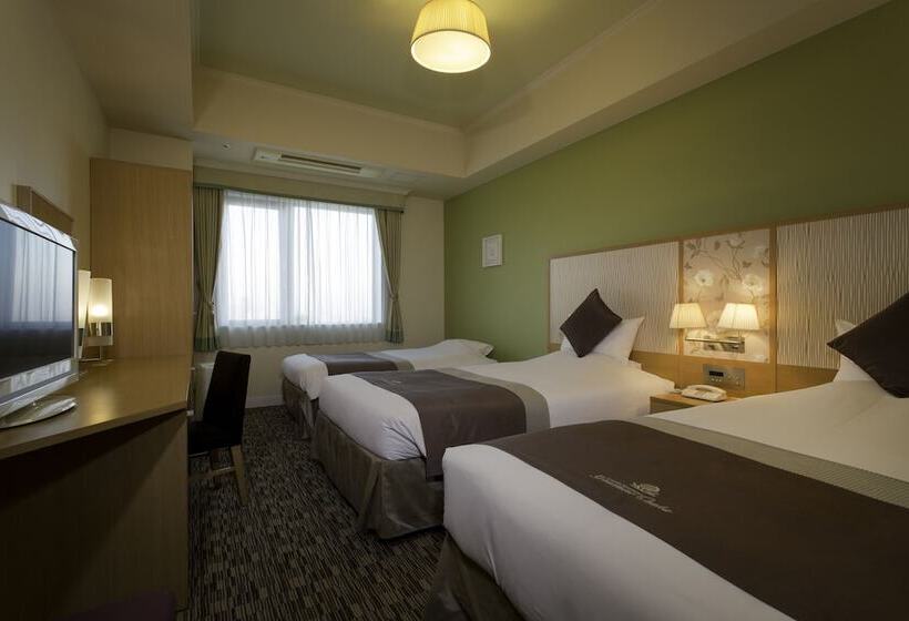 Номер Стандарт Трехместный, Monterey Grasmere Osaka