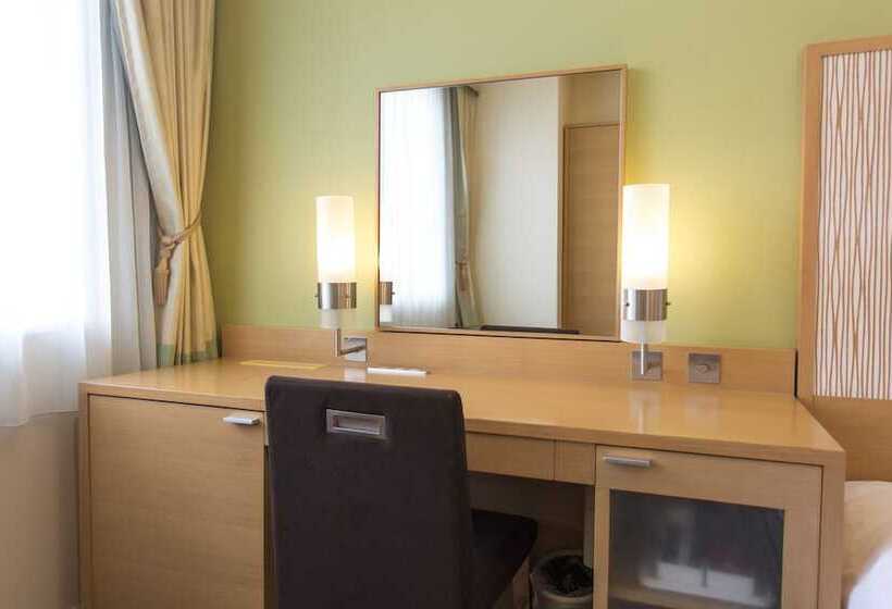 スタンダードシティビュールーム, Monterey Grasmere Osaka