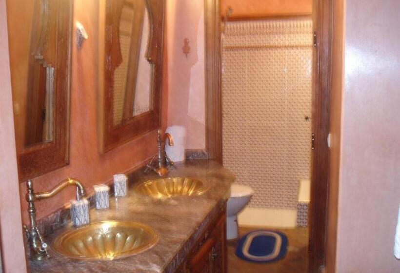 سوئیت کلاسیک, Riad Marlinea