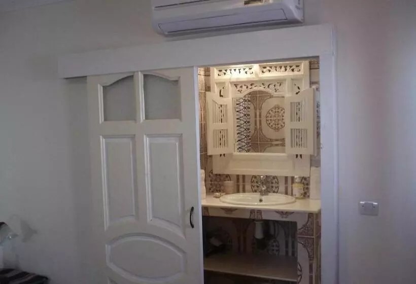 Suite with Terrace, Riad Marlinea