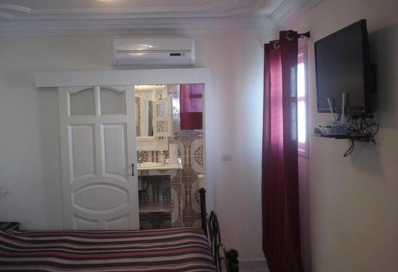 Suite with Terrace, Riad Marlinea