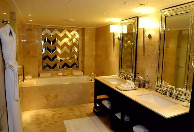 メゾネットスイート, The Leela Palace Udaipur
