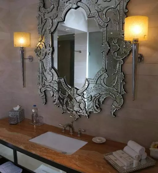 メゾネットスイート, The Leela Palace Udaipur
