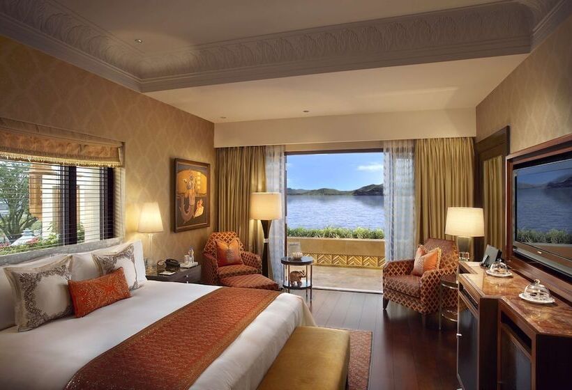 디럭스 스위트, The Leela Palace Udaipur