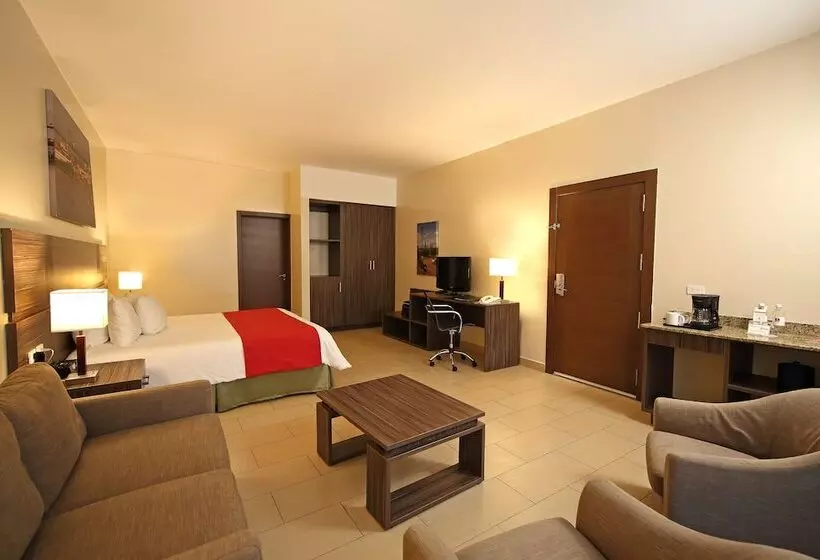 اتاق اجرایی, Victoria Hotel And Suites Panama