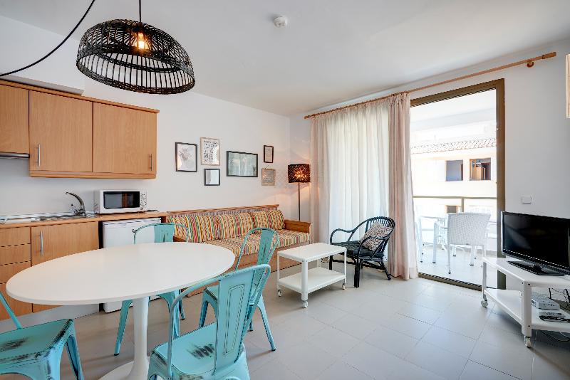 דירת חדר, Lemar