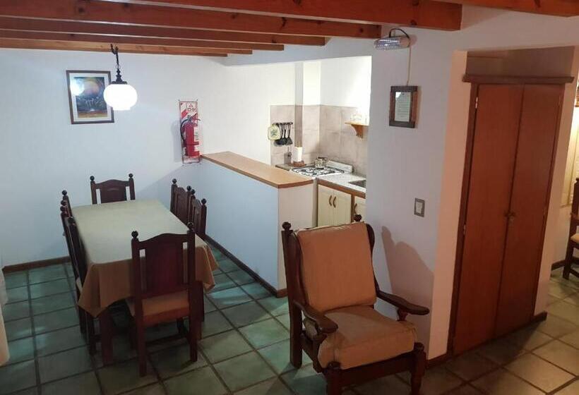 Quarto Estandar, Melewe