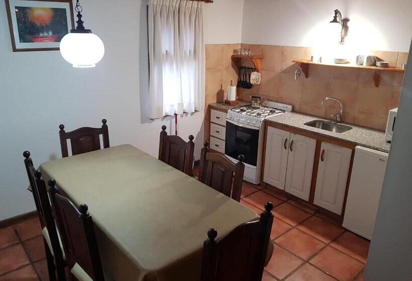 Appartement met 1 Slaapkamer, Melewe