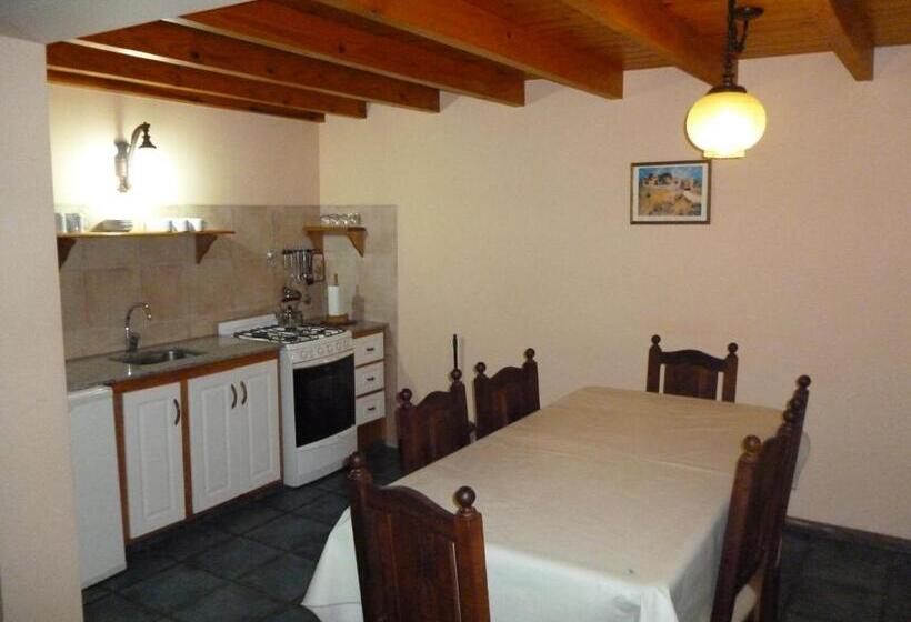 Appartement met 3 Slaapkamers, Melewe