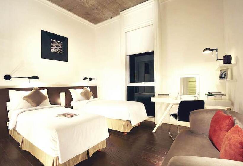 إستوديو قياسى, Morrissey