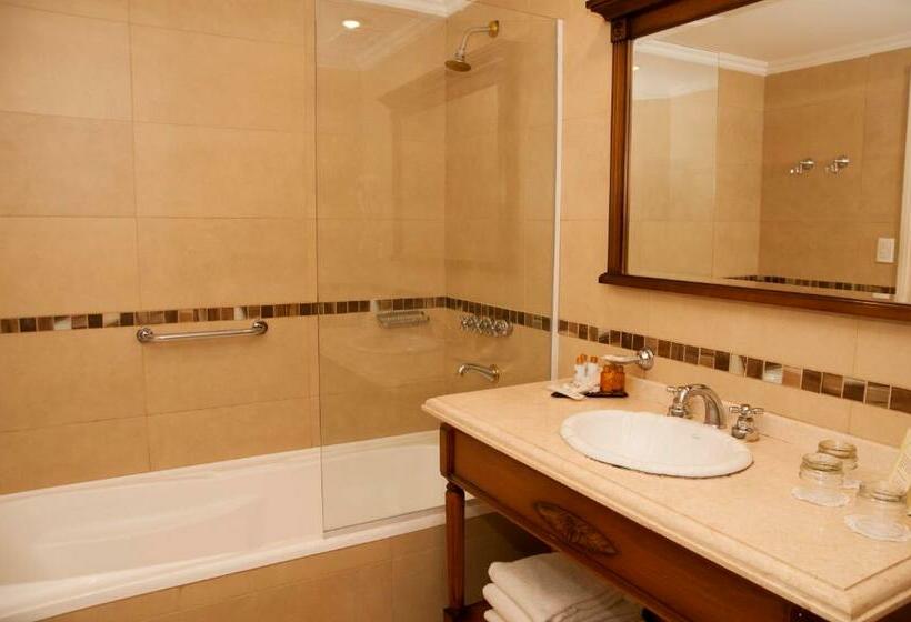 اتاق سوپریور سه تخته, Scala Hotel Buenos Aires