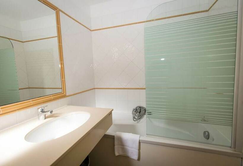 Апартаменты 2 Спальни, Borgo Résidence Cala Bianca